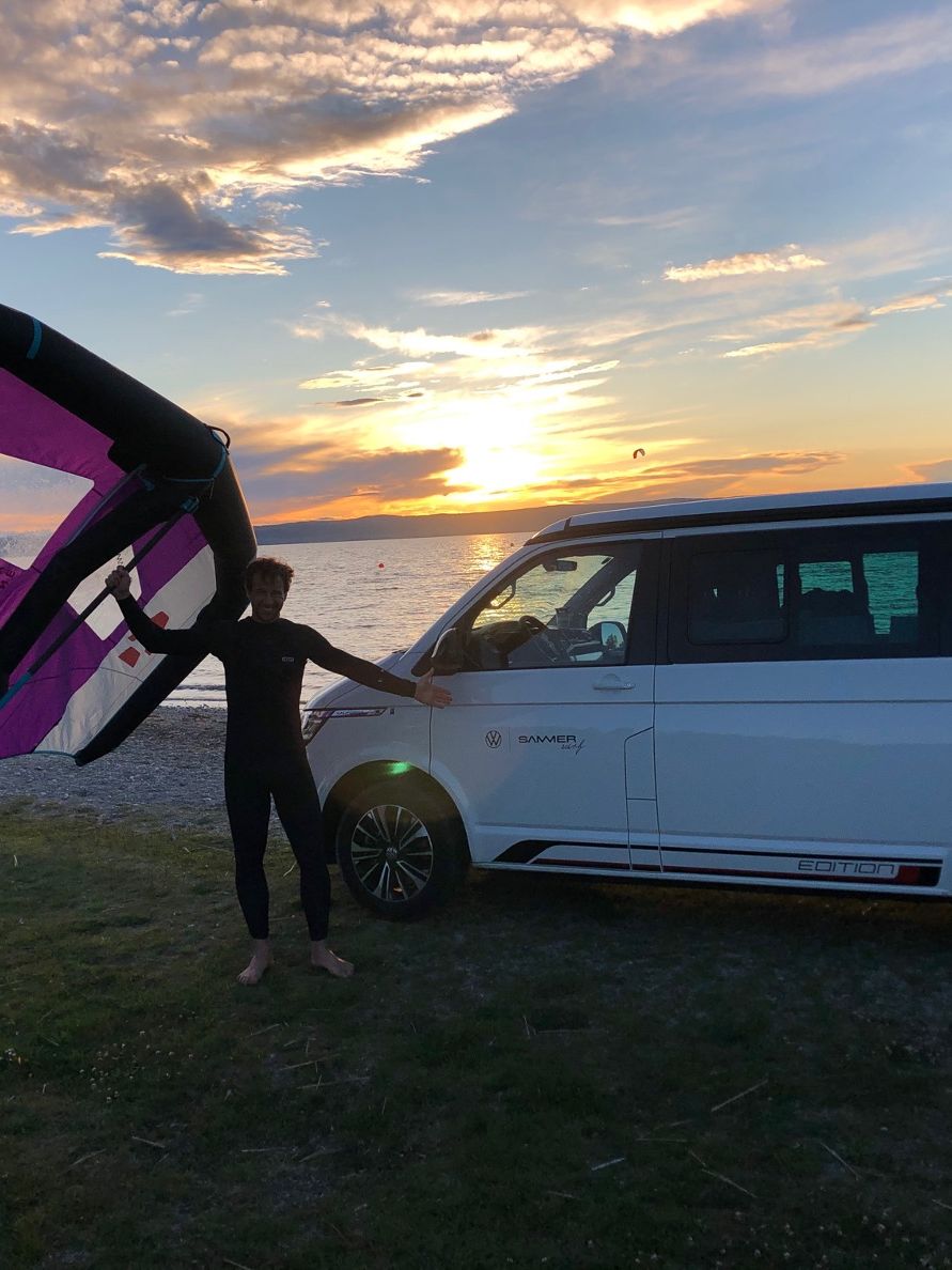 Chris Sammer präsentiert seinen individuell angepassten VW California